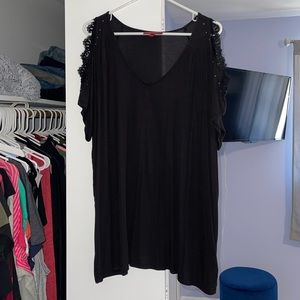 Jennifer Lopez Cold Shoulder Top